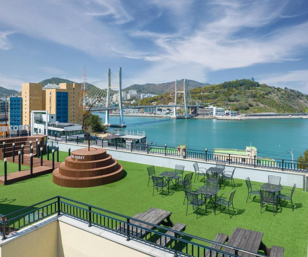 Yeosu View Foret Pension Экстерьер фото