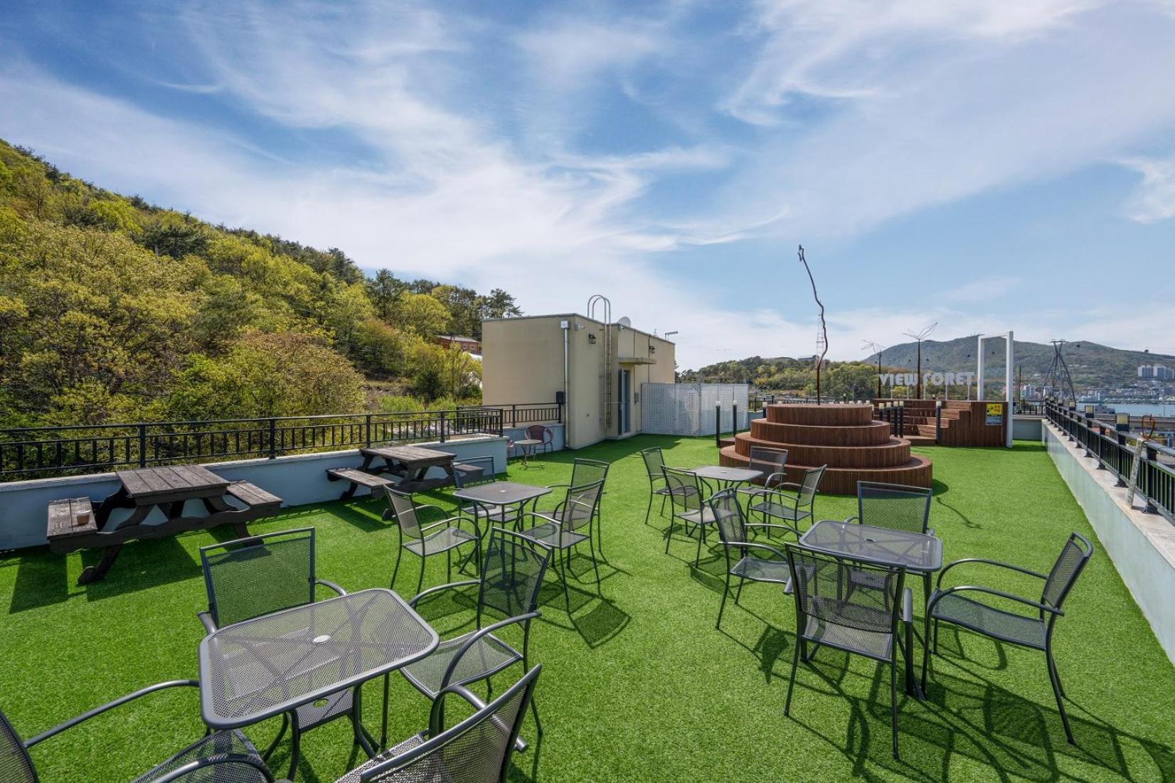 Yeosu View Foret Pension Экстерьер фото