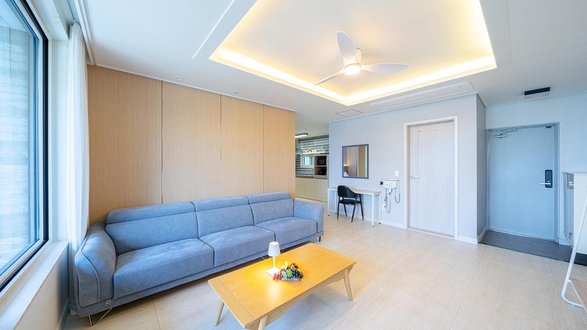 Yeosu View Foret Pension Экстерьер фото